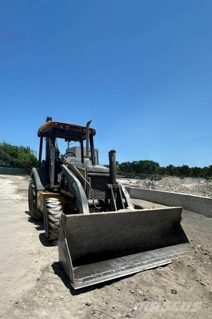 John Deere 410 J Товарач със заден ексватор