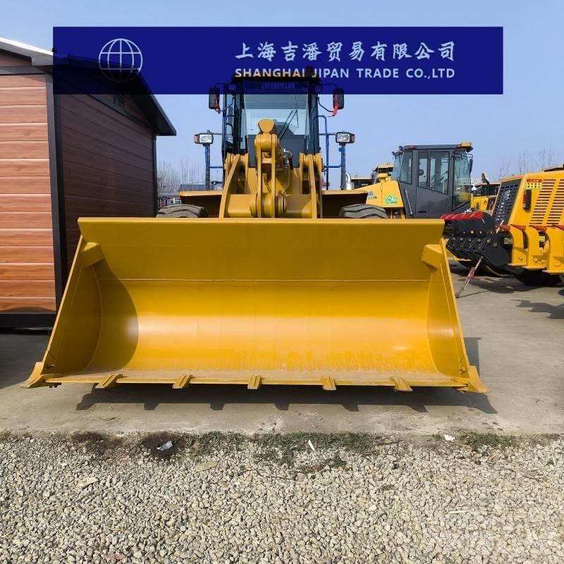 CAT 966H Колесни товарачи