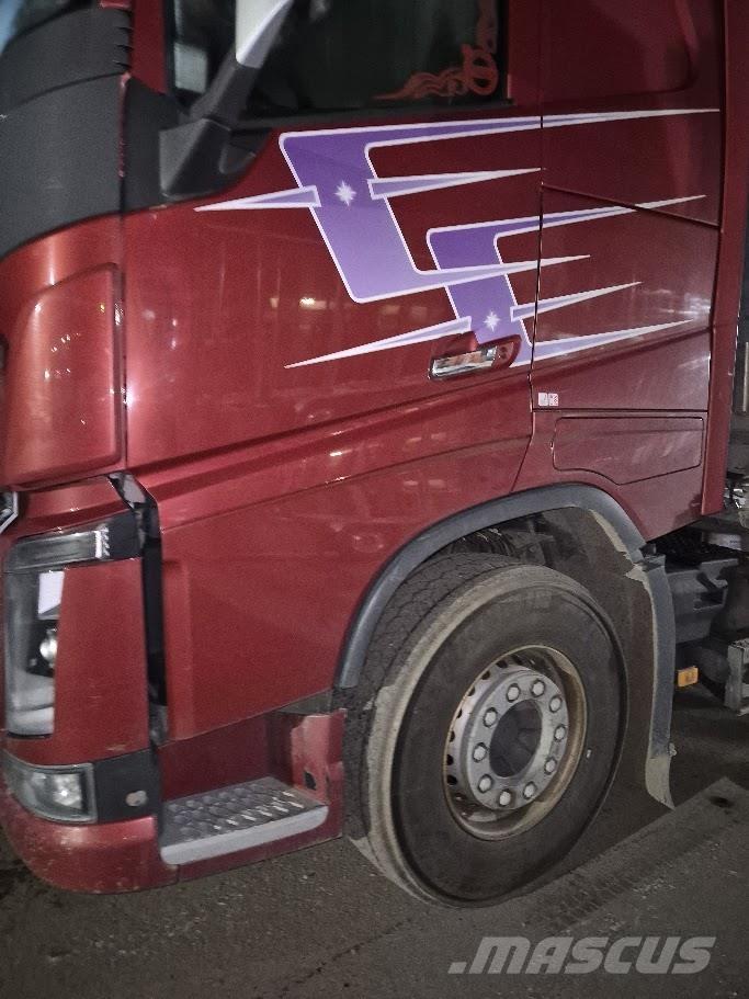 Volvo FH16 8x4  750 За превоз на дървени трупи