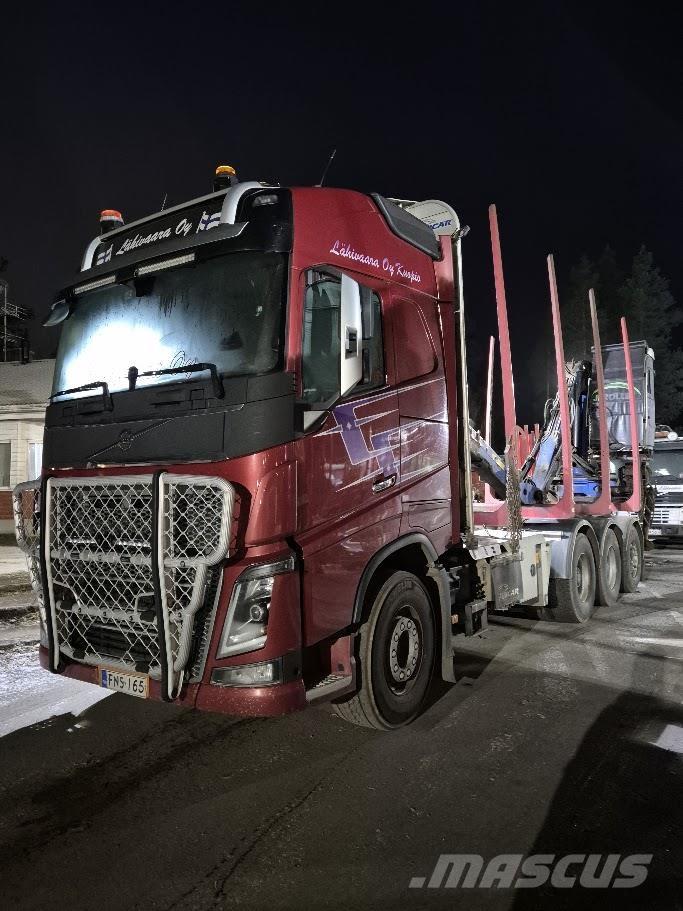 Volvo FH16 8x4  750 За превоз на дървени трупи