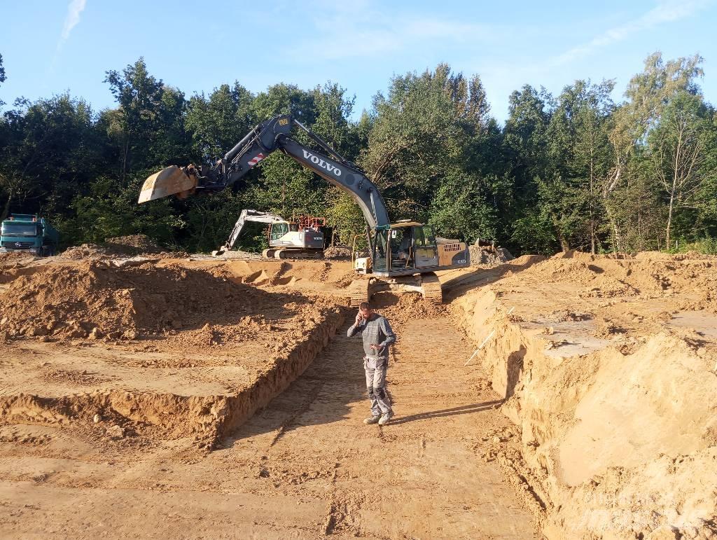 Volvo EC 240 C LD Верижен екскаватор