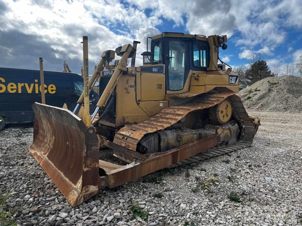 CAT D 6 T LGP Верижни булдозери
