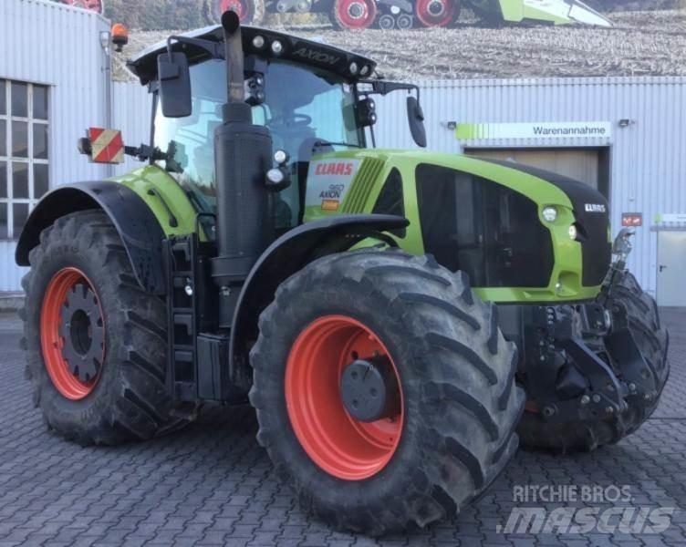 CLAAS AXION 960 Трактори