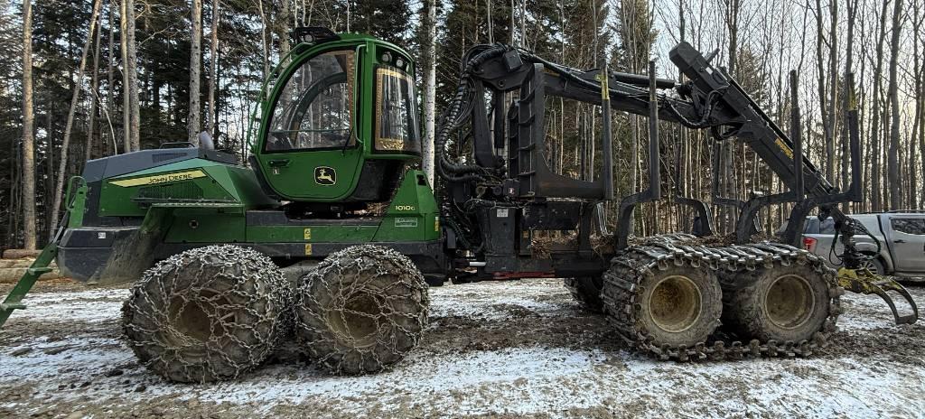 John Deere 1010G Форуардери