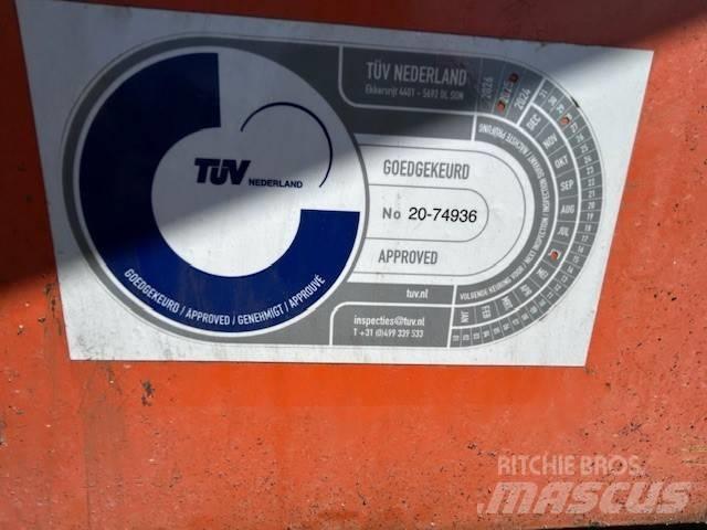 JLG 660 SJ Телескопични повдигачи
