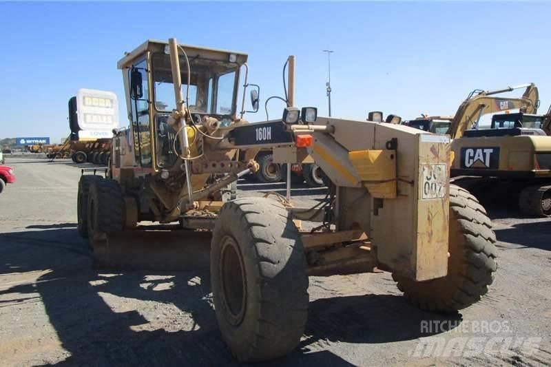 CAT 160H Грейдери