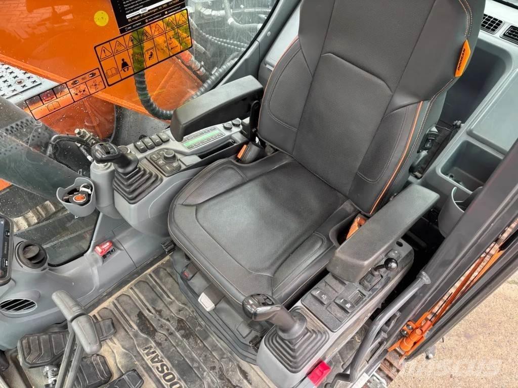 Doosan DX140LC-7 Верижен екскаватор