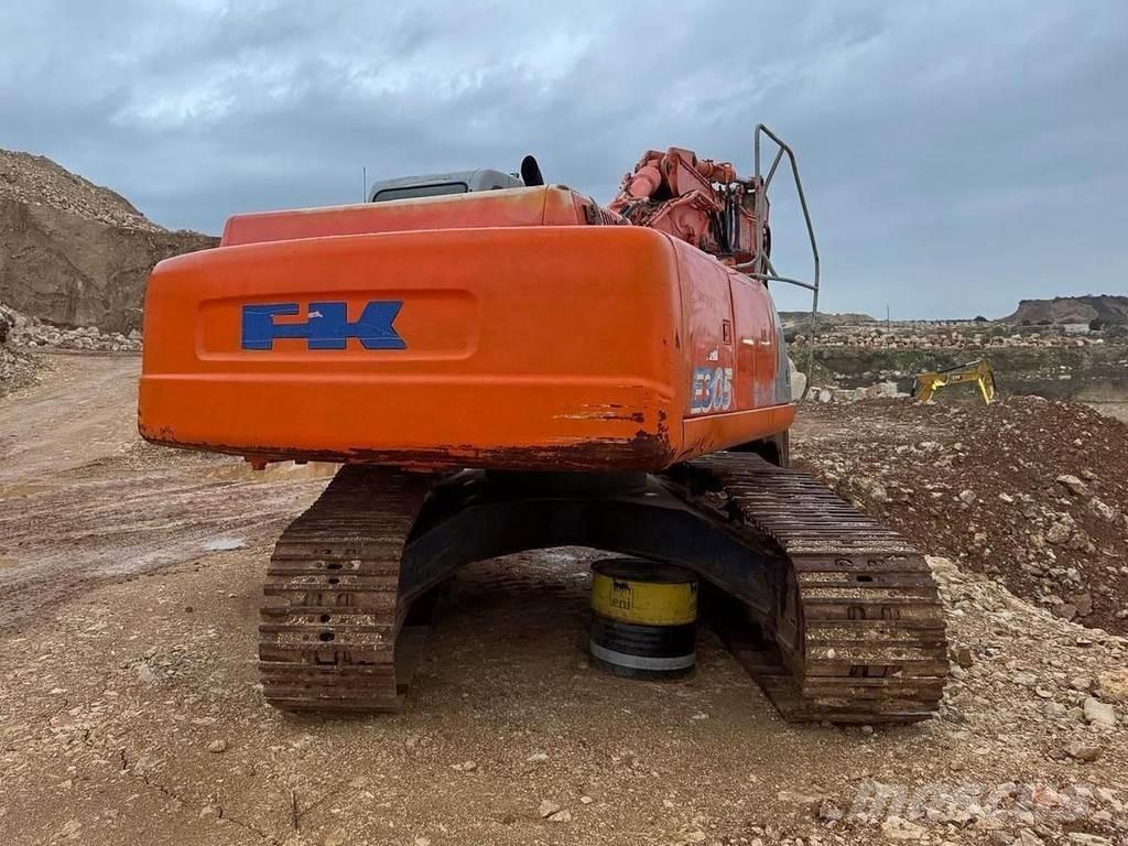 Fiat KOBELCO E305 Специални екскаватори