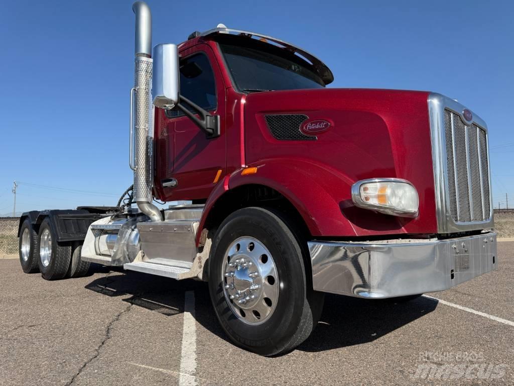 Peterbilt 567 Влекачи