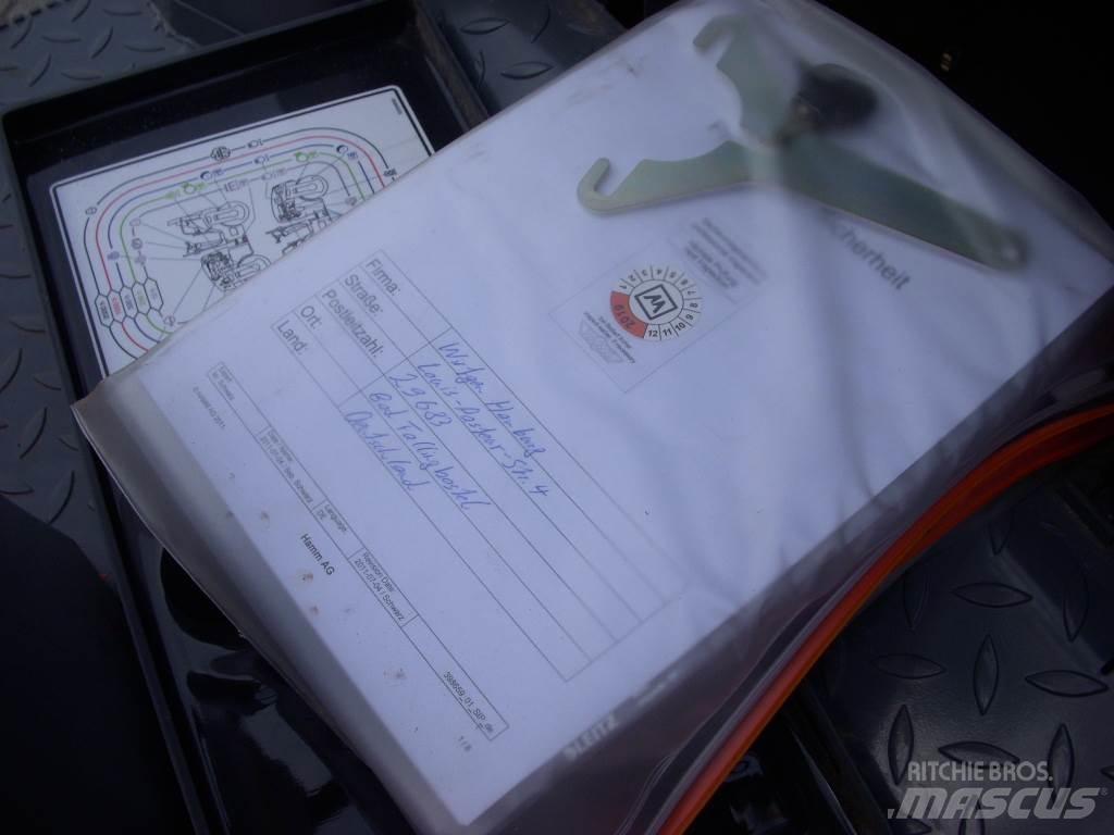 Hamm HD 12 VV Двойни барабанни ролки
