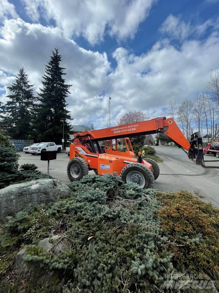 JLG 6042 Камиони за херавни местности