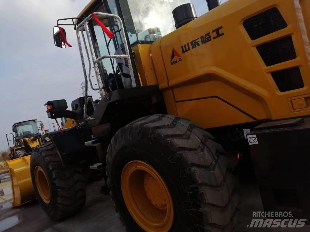Lingong 956F Колесни товарачи
