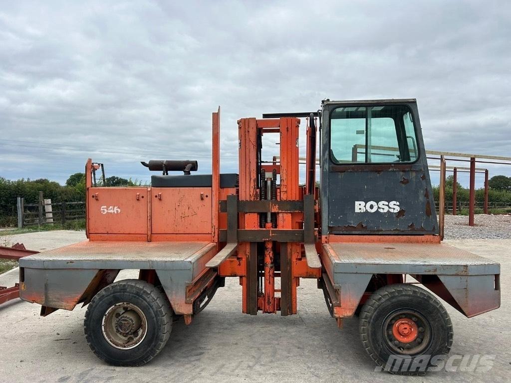 Boss 546 Страничен товарач