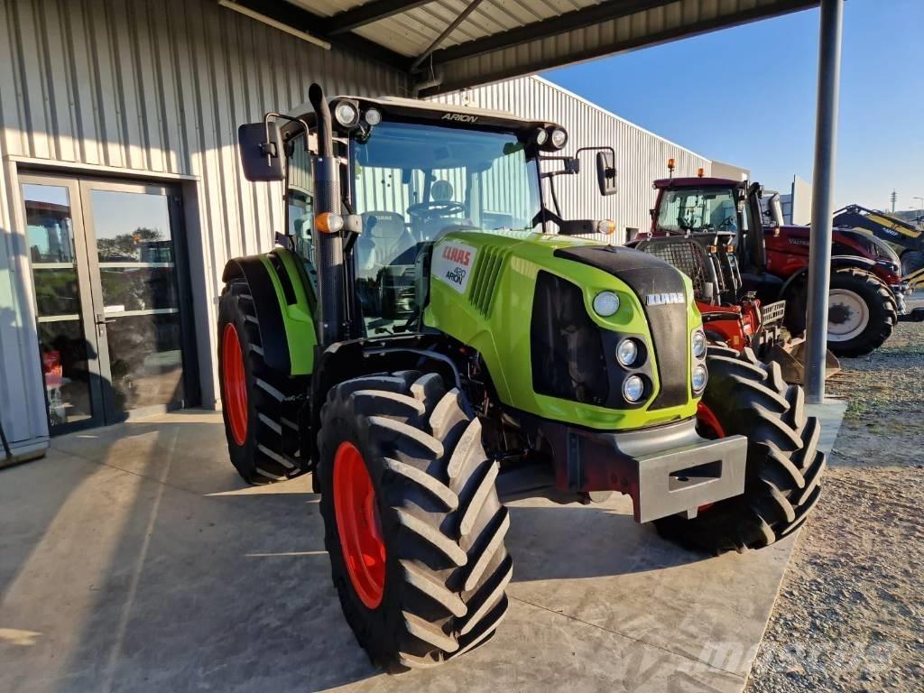 CLAAS Arion 420 Трактори