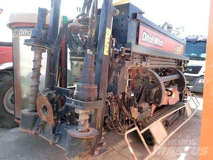 Ditch Witch JT30AT Апаратура за повърхностна редова сеидба