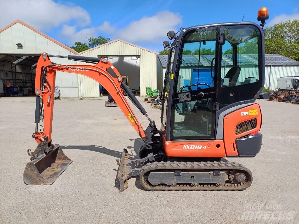 Kubota KX 019-4 Мини екскаватори < 7 т