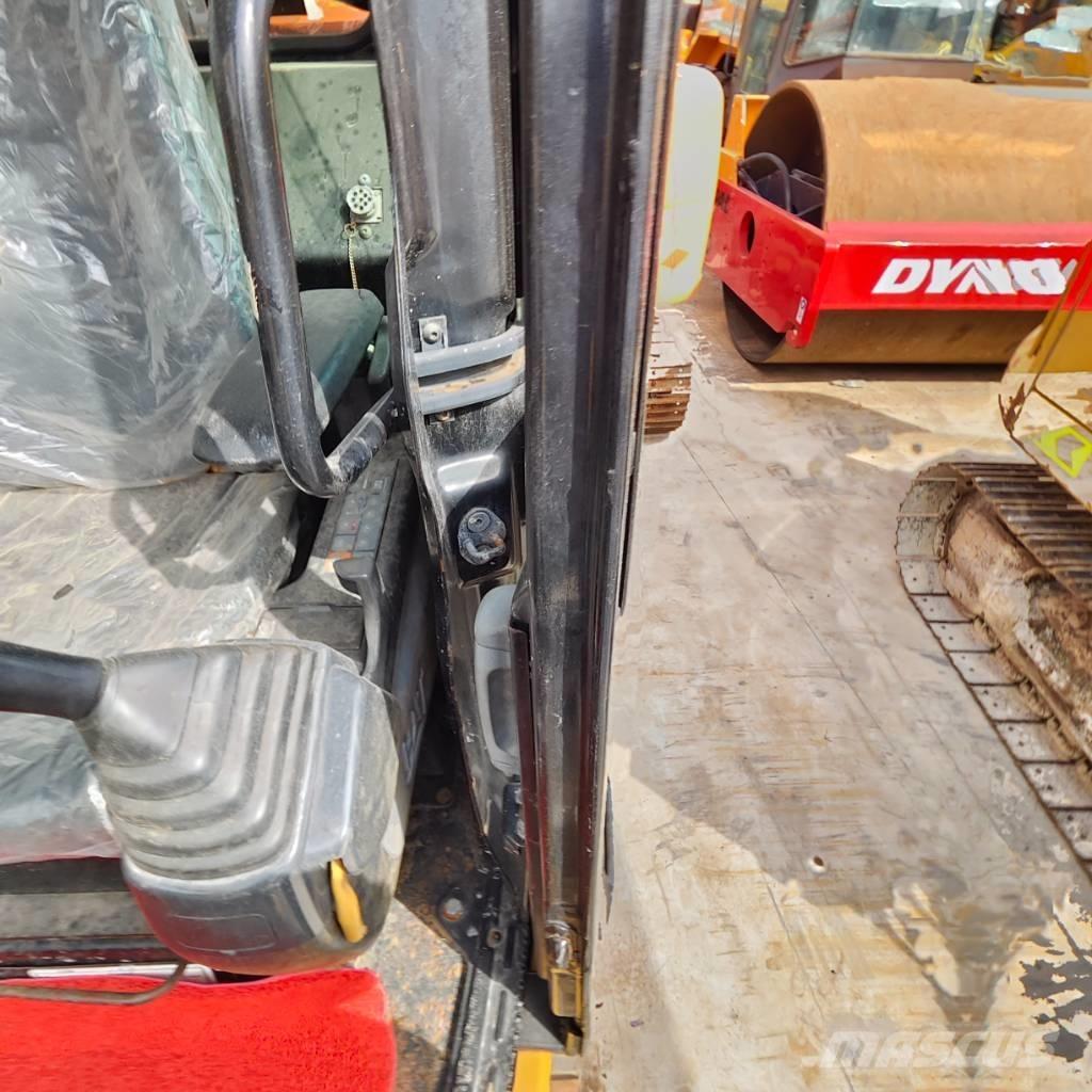 CAT 308 D Средни екскаватори 7т - 12т