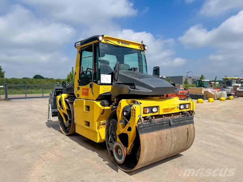 Bomag BW 174 AP-4V Двойни барабанни ролки
