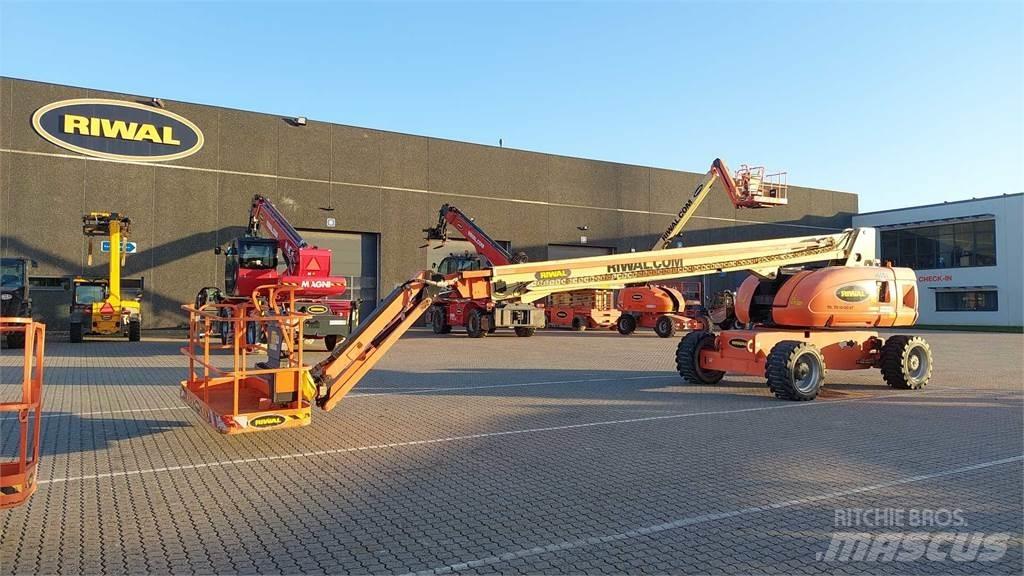 JLG 860SJ Телескопични повдигачи
