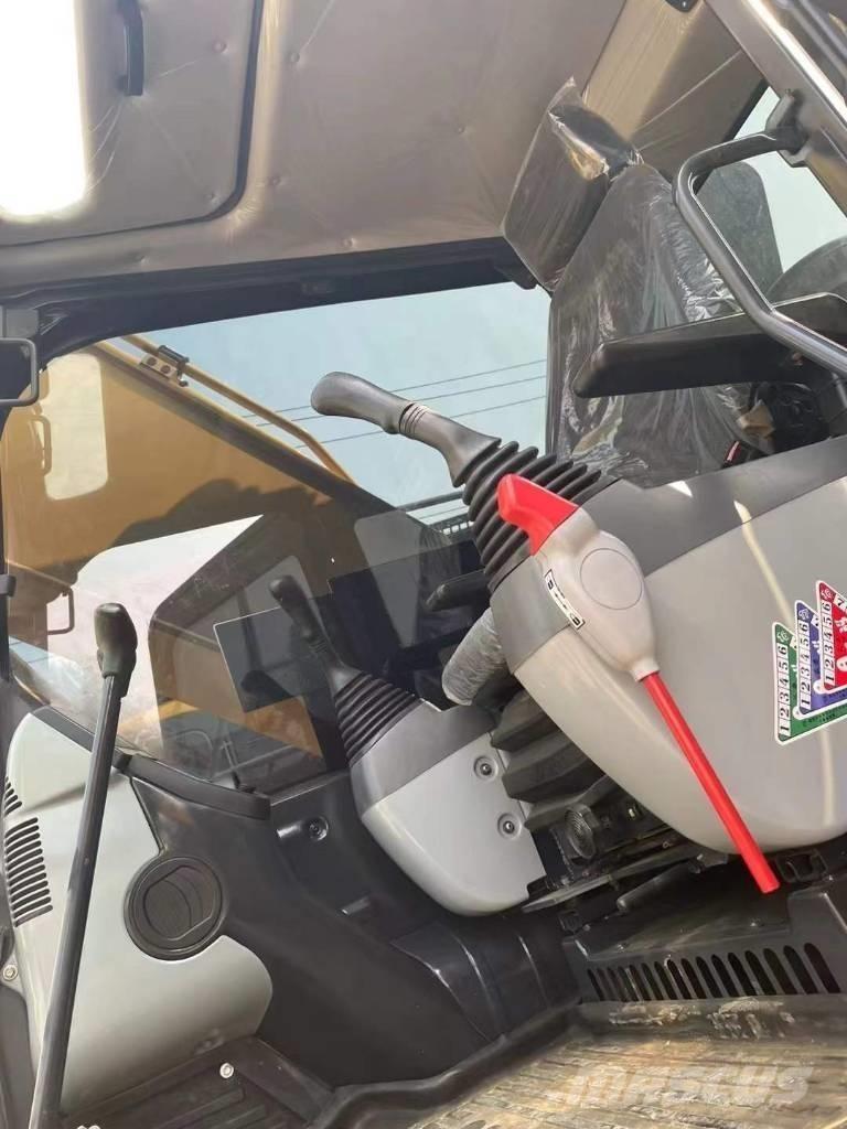 Komatsu PC 200 8N Верижен екскаватор