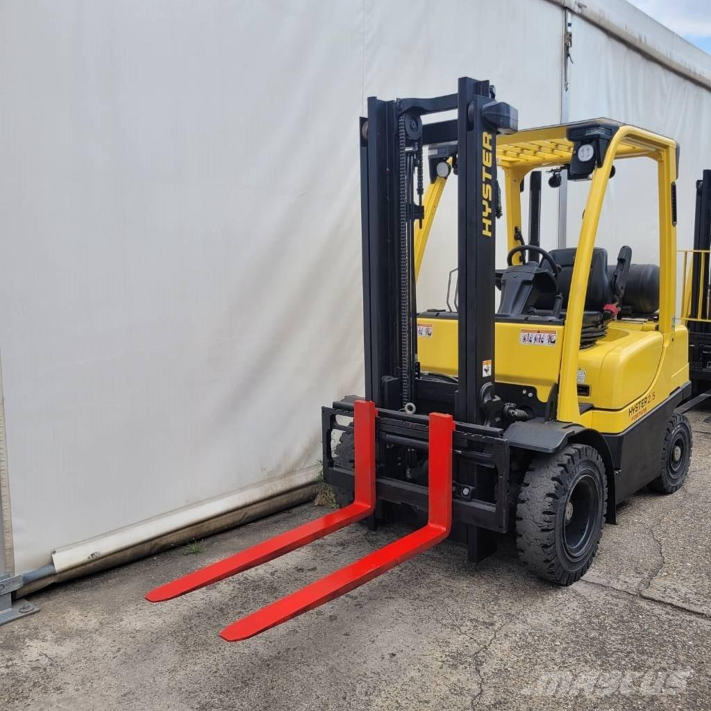 Hyster H 2.5 FT Камиони с АГУ