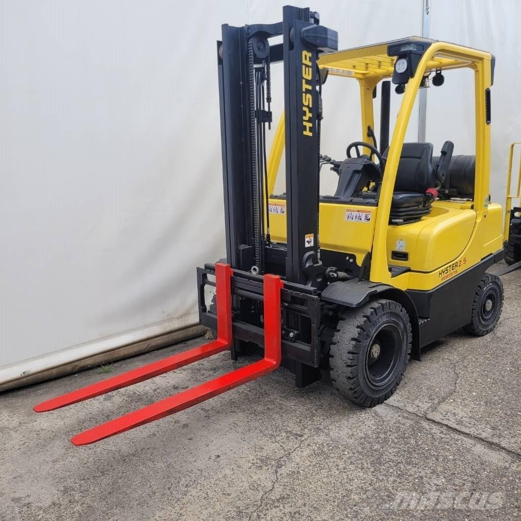 Hyster H 2.5 FT Камиони с АГУ