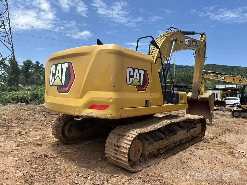 CAT 323 Верижен екскаватор