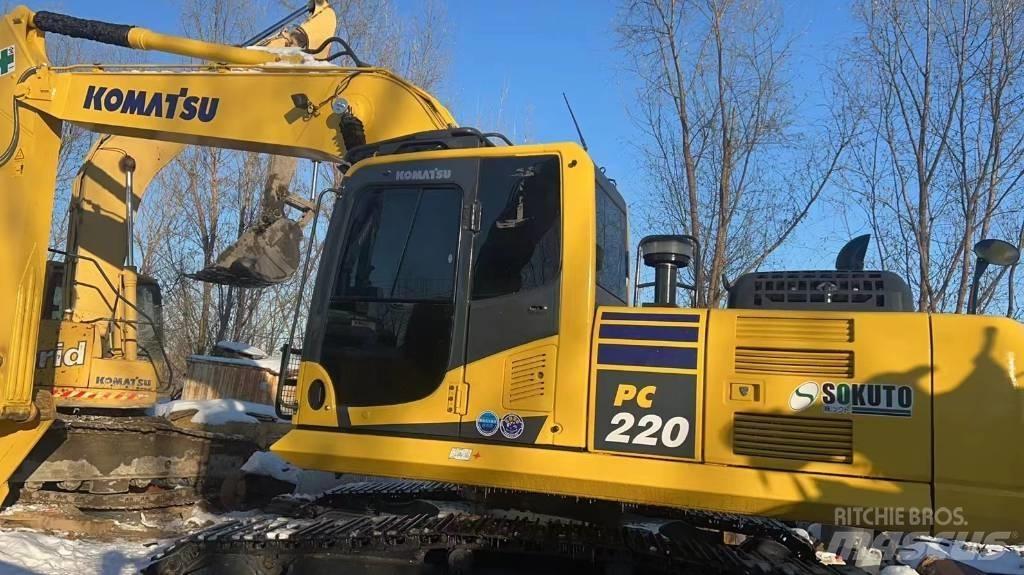 Komatsu PC 220-8 Верижен екскаватор