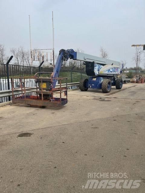 JLG 1250 AJP Съчленени стрелови подемници