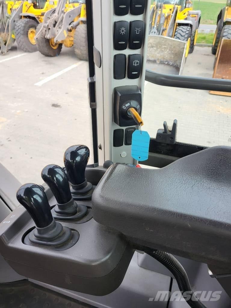 Volvo L 110 H Колесни товарачи