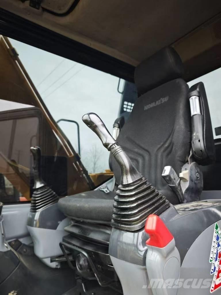 Komatsu 130LC-7 Верижен екскаватор