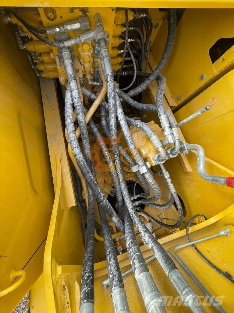 Komatsu PC 200-8 Верижен екскаватор