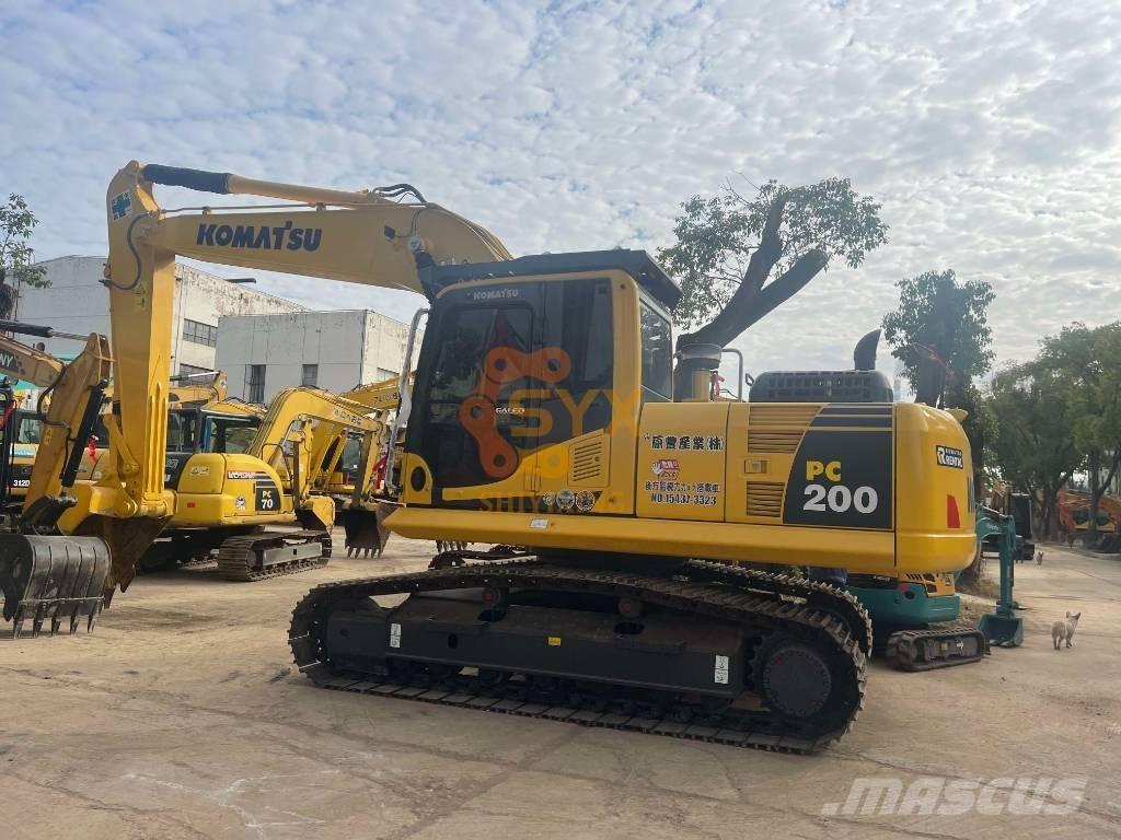 Komatsu PC 200-8 Верижен екскаватор