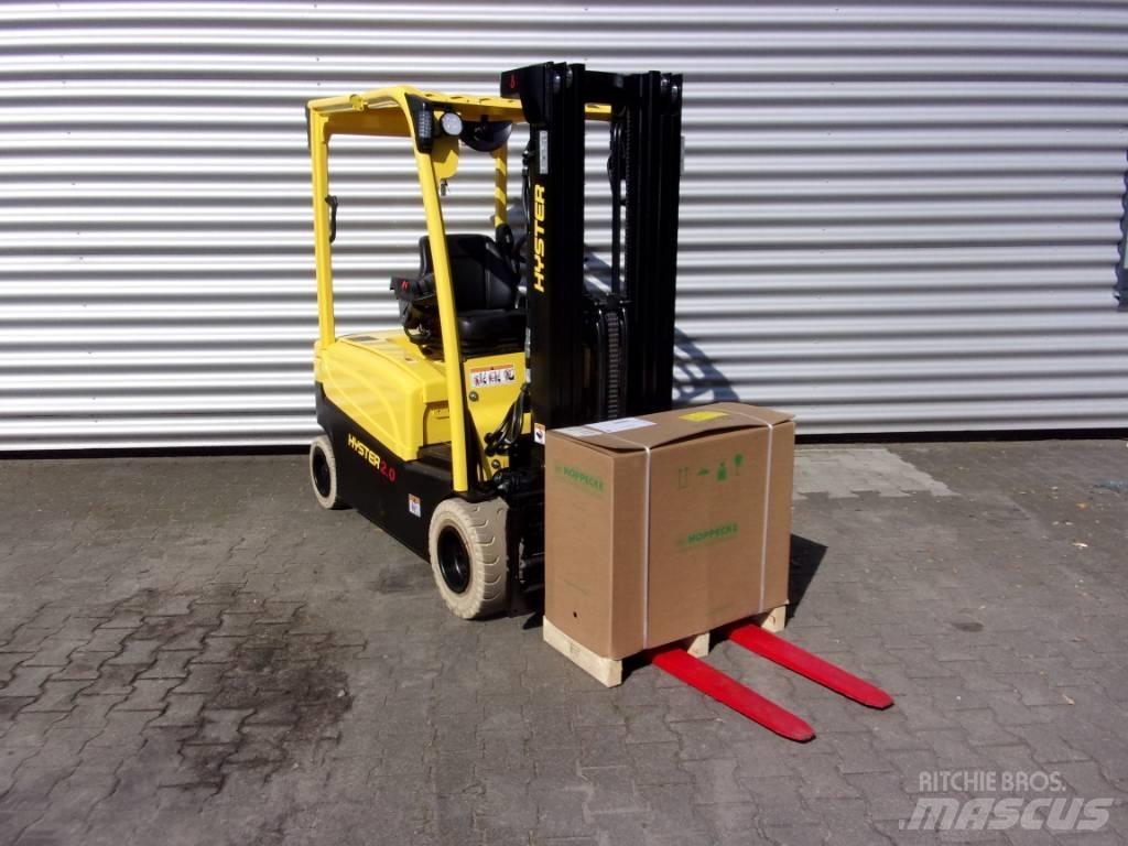 Hyster J 2.0 XN Електрически вилични кари-повдигачи