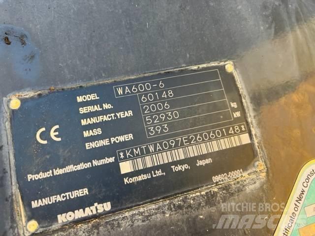 Komatsu WA 600-6 Колесни товарачи