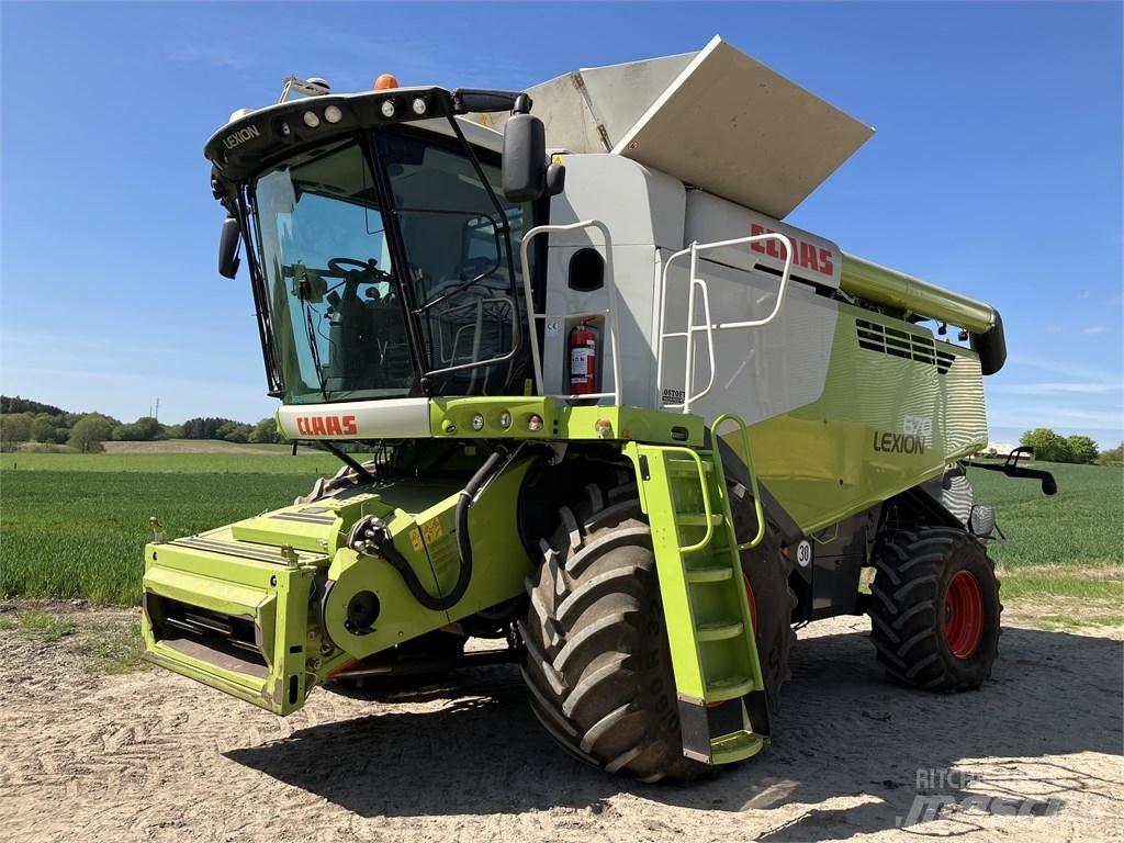 CLAAS Lexion 670 Комбайни