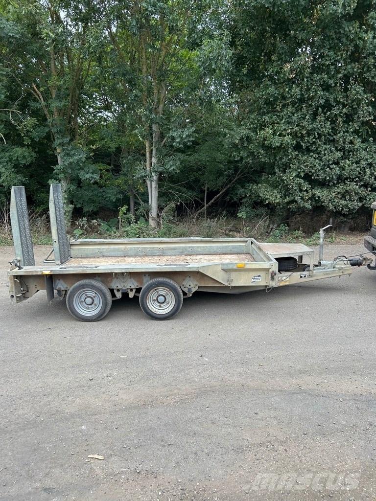Ifor Williams GX 106 Леки ремаркета
