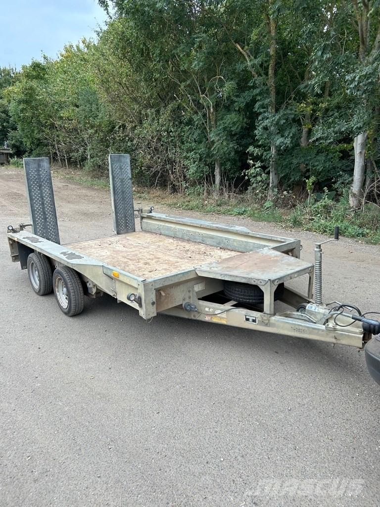 Ifor Williams GX 106 Леки ремаркета
