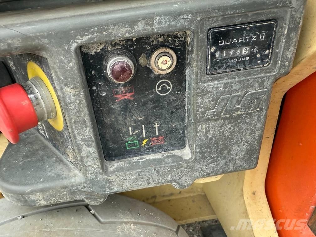 JLG 1930 ES Ножични работни платформи