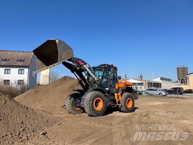 Doosan DL280 Колесни товарачи
