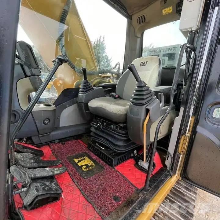 CAT 330D Верижен екскаватор