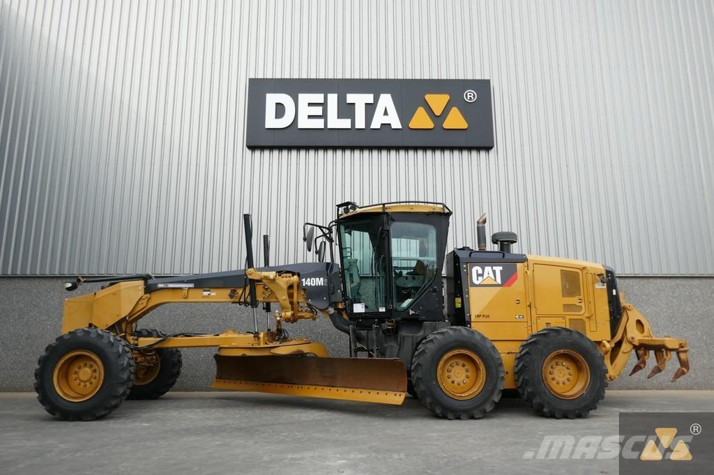 CAT 140M2 Грейдери