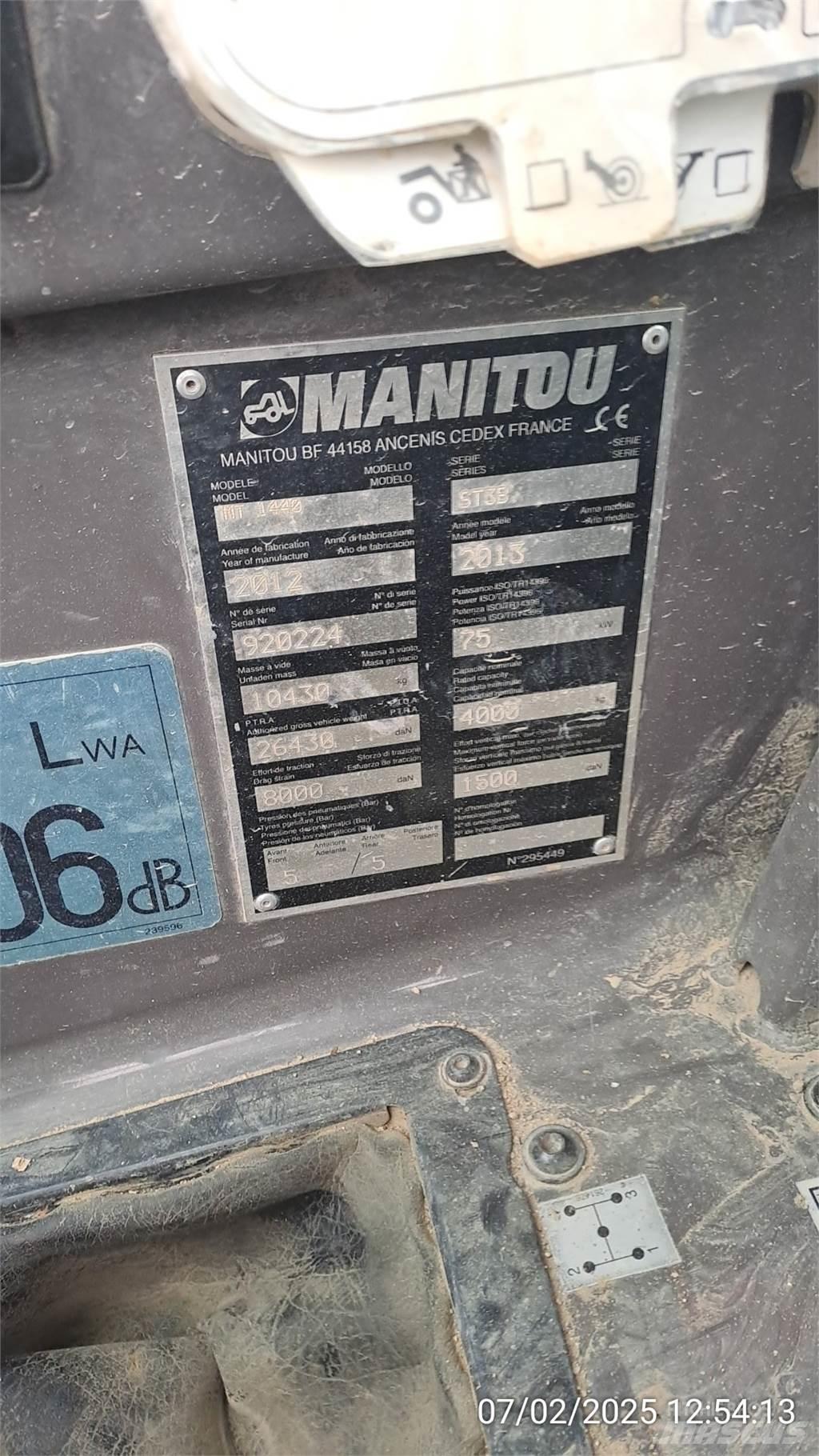 Manitou MT1440 Телескопични товарачи
