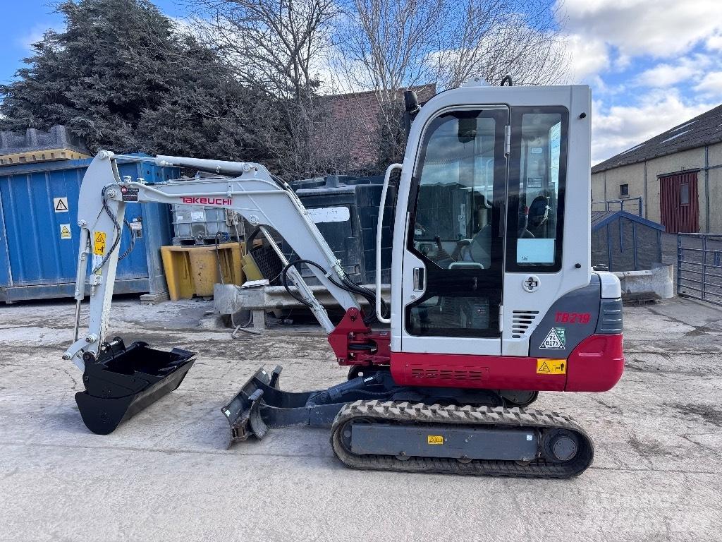 Takeuchi TB 219 Мини екскаватори < 7 т