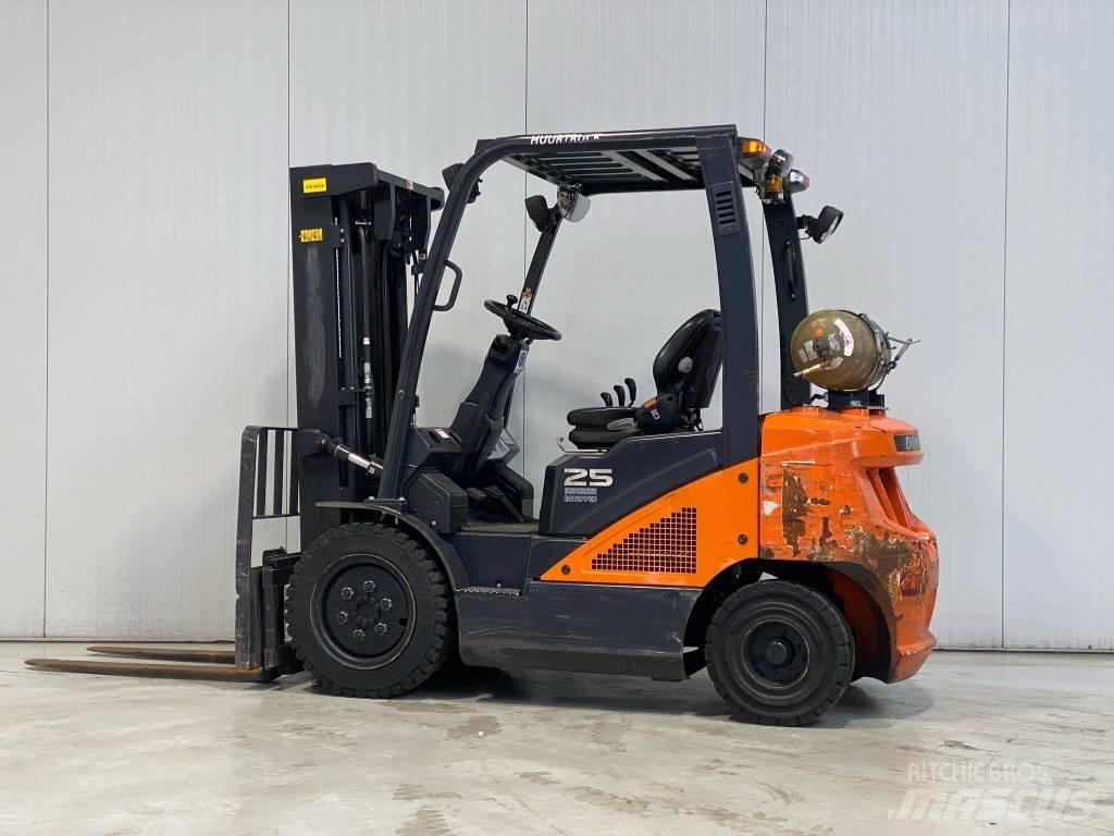 Doosan G25N-7 Камиони с АГУ