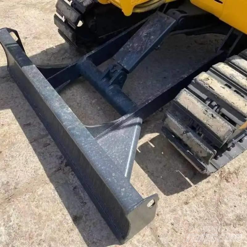 Komatsu PC30 Мини екскаватори < 7 т