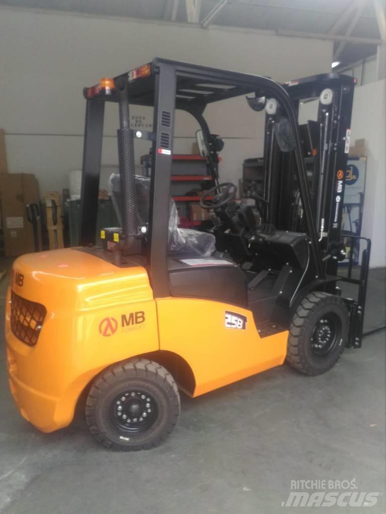  MB CPCD25T8-S4S Дизелови камиони