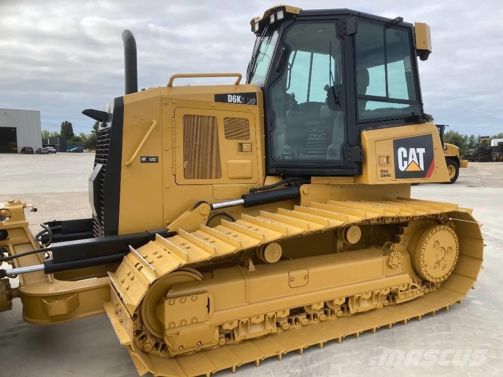 CAT D 6 K 2 LGP Верижни булдозери
