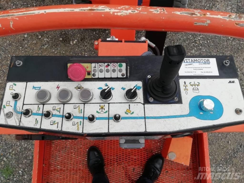 JLG Toucan 1210 Вертикални мачтови повдигачи
