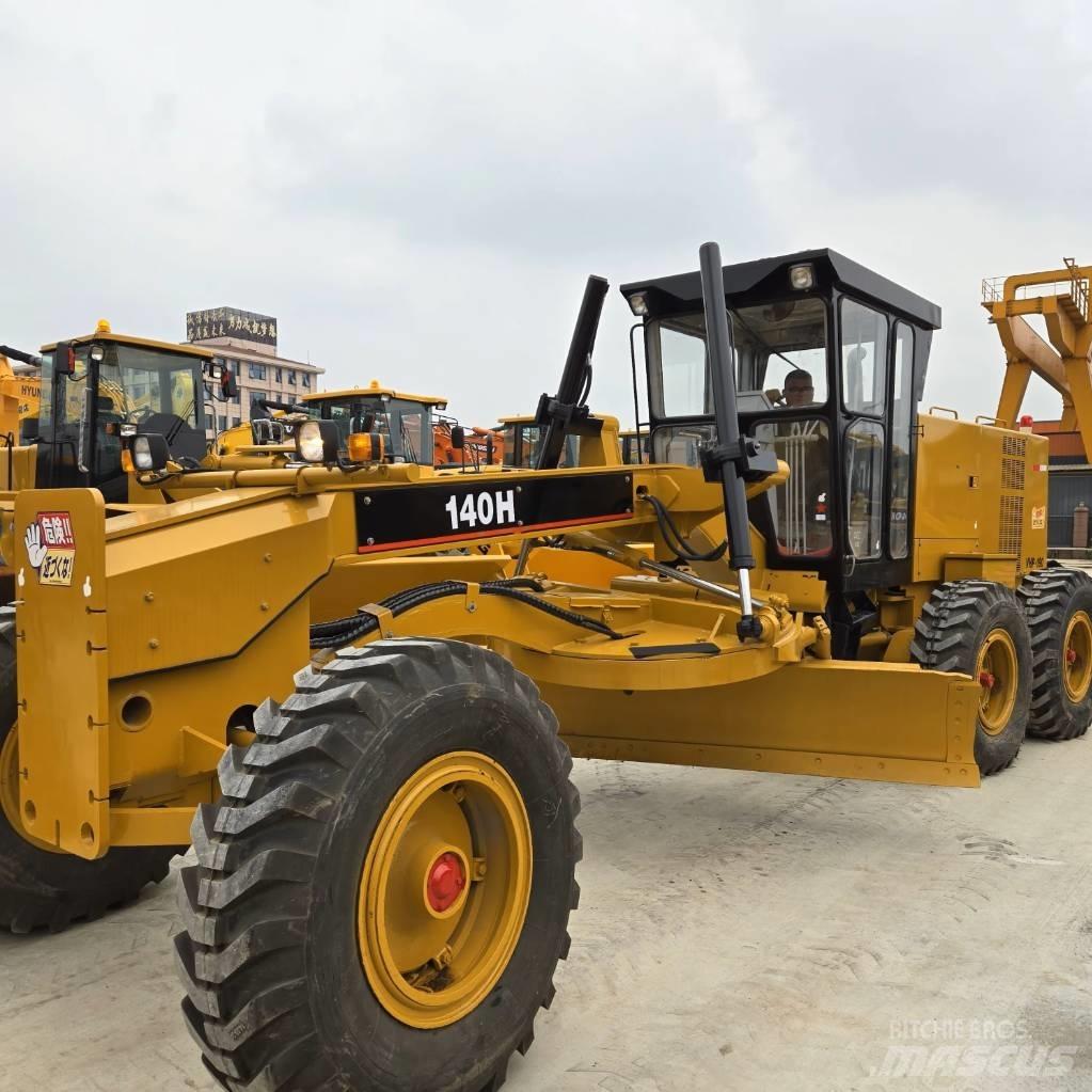 CAT 140H Грейдери